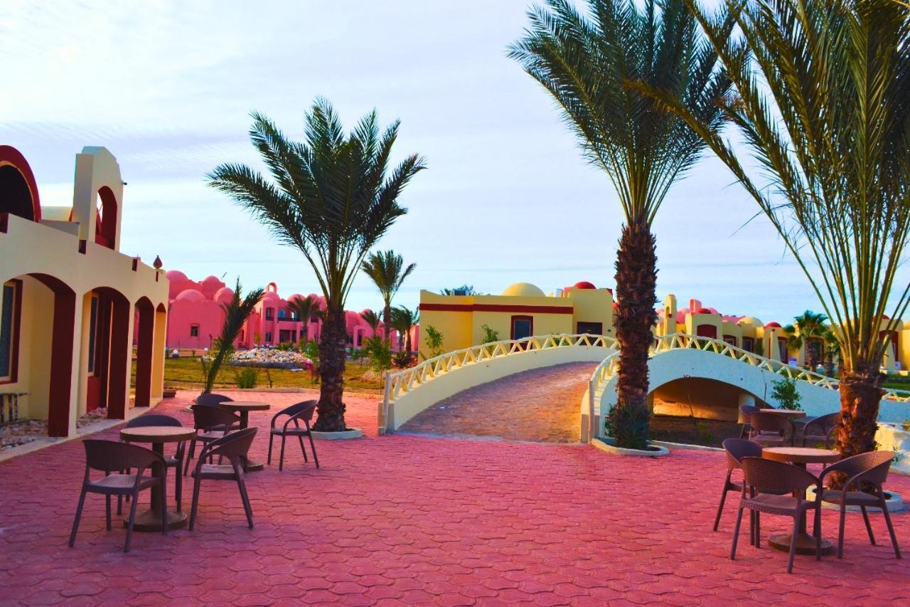 Hostmark Zabargad Beach Resort Abū Ghuşūn Eksteriør billede