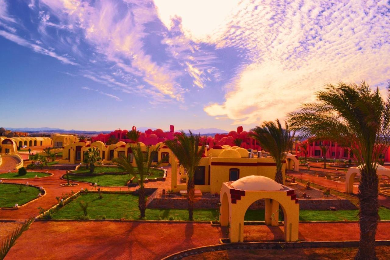 Hostmark Zabargad Beach Resort Abū Ghuşūn Eksteriør billede