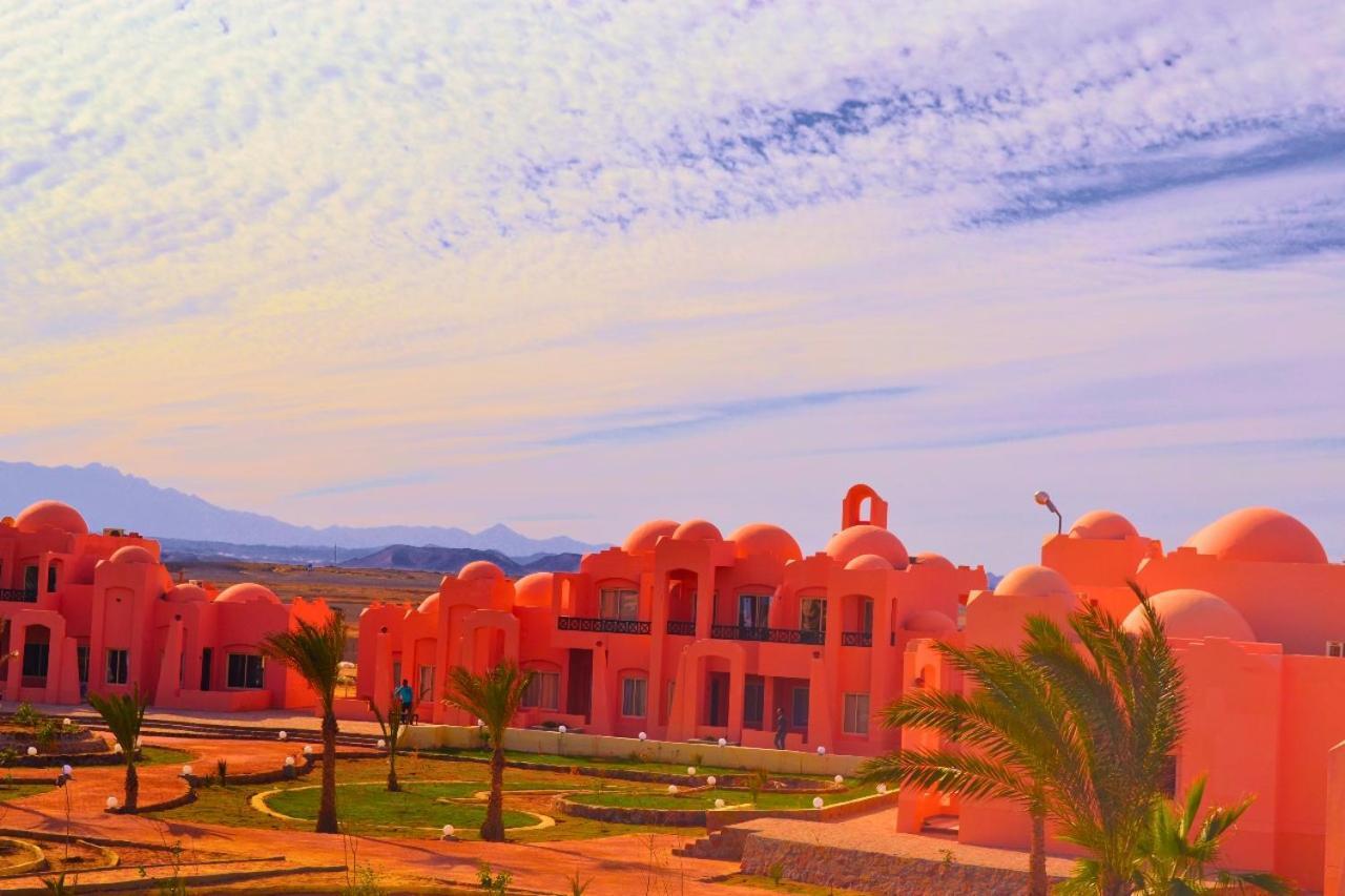 Hostmark Zabargad Beach Resort Abū Ghuşūn Eksteriør billede
