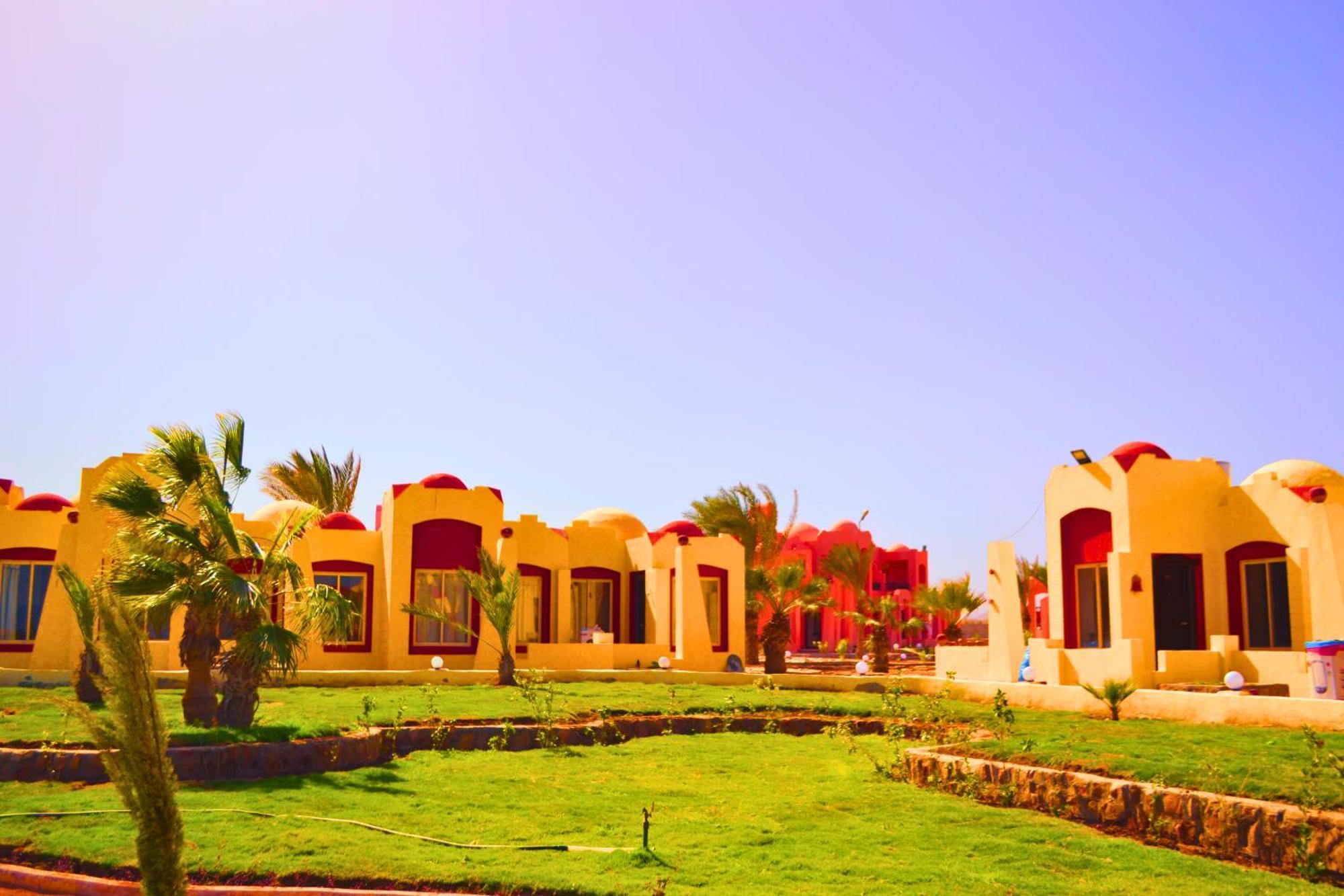 Hostmark Zabargad Beach Resort Abū Ghuşūn Eksteriør billede
