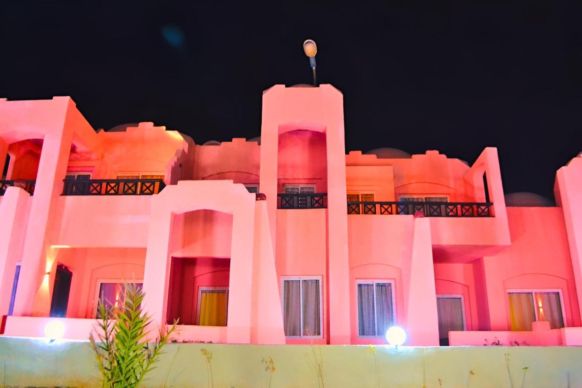 Hostmark Zabargad Beach Resort Abū Ghuşūn Eksteriør billede