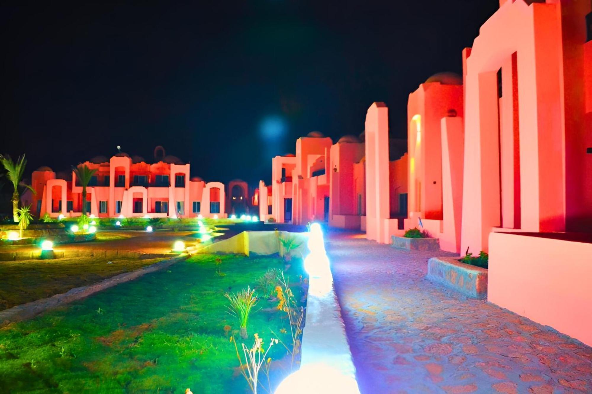 Hostmark Zabargad Beach Resort Abū Ghuşūn Eksteriør billede
