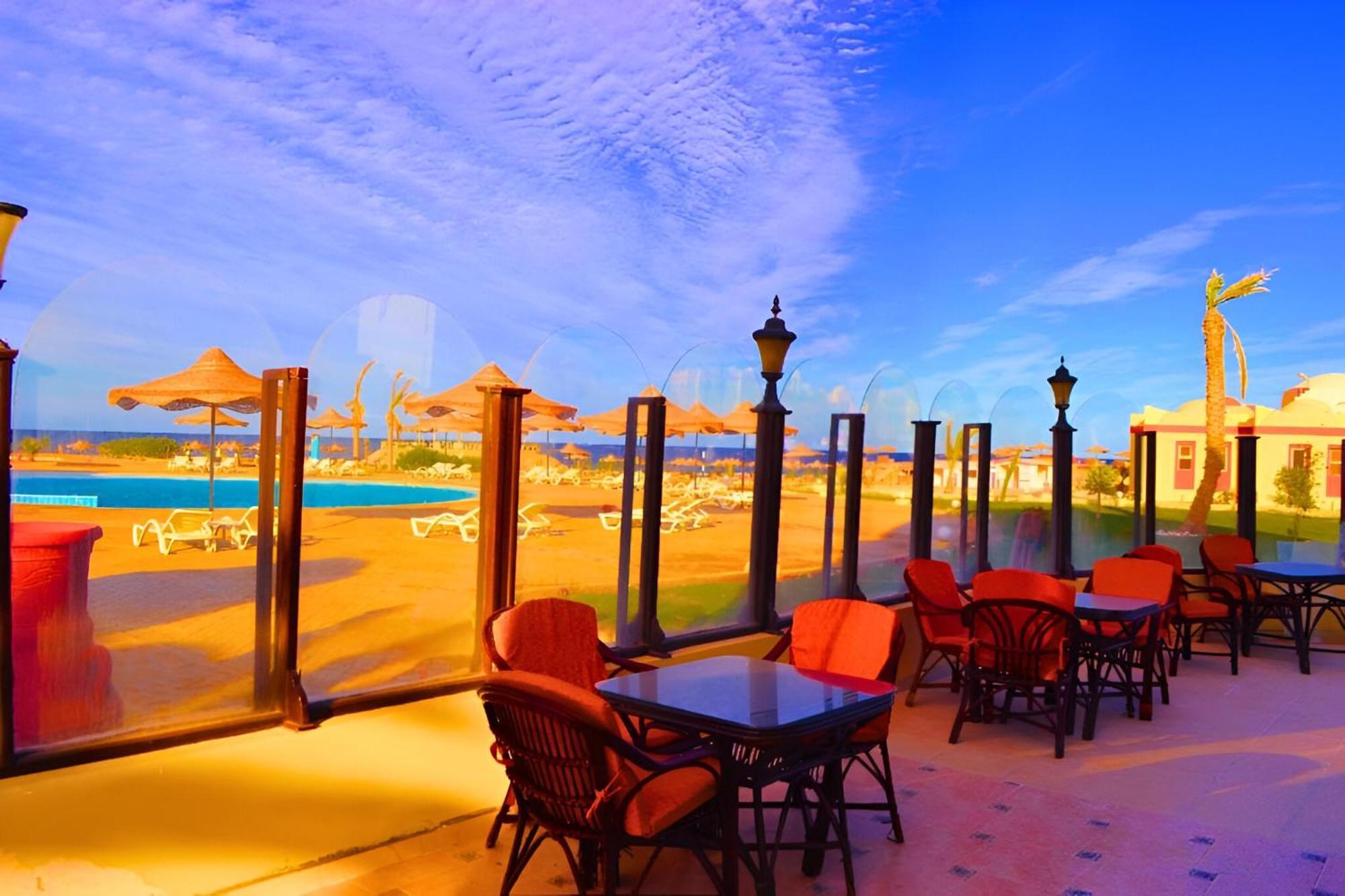 Hostmark Zabargad Beach Resort Abū Ghuşūn Eksteriør billede